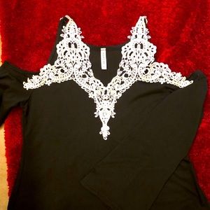 Beautiful Black Cold Shoulder Top